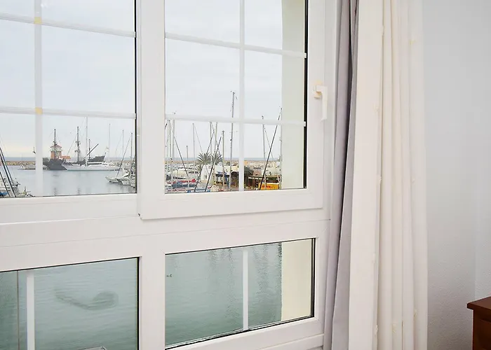 Expoholidays - Puerto Deportivo La Goleta